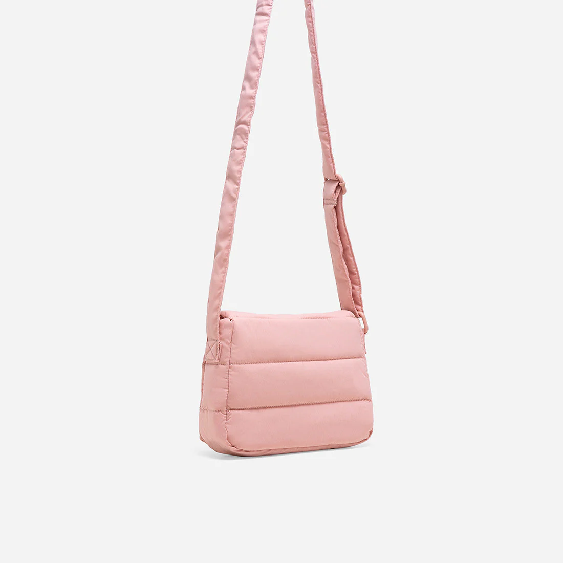 Quezon Messenger Bag - Image 14